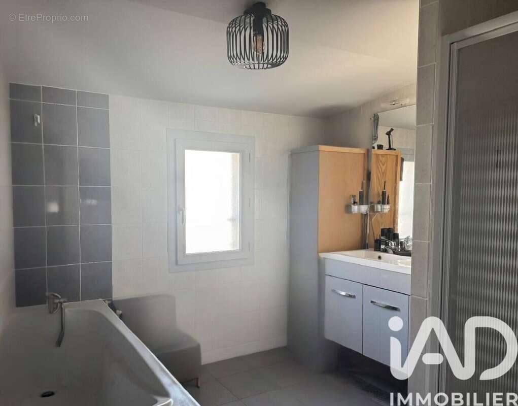 Photo 6 - Maison à LA ROCHELLE