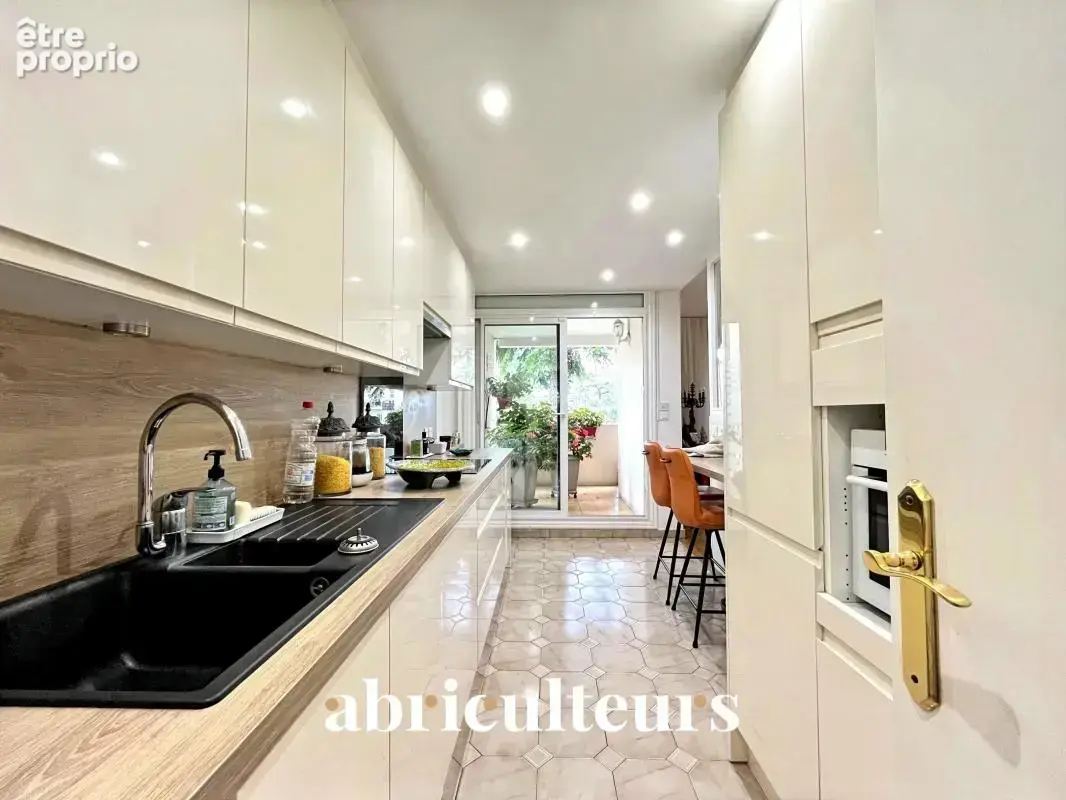 Appartement T4 avec balcon et parking - Epinay Sur Seine (93800) - proche Enghien les Bains - photo 4