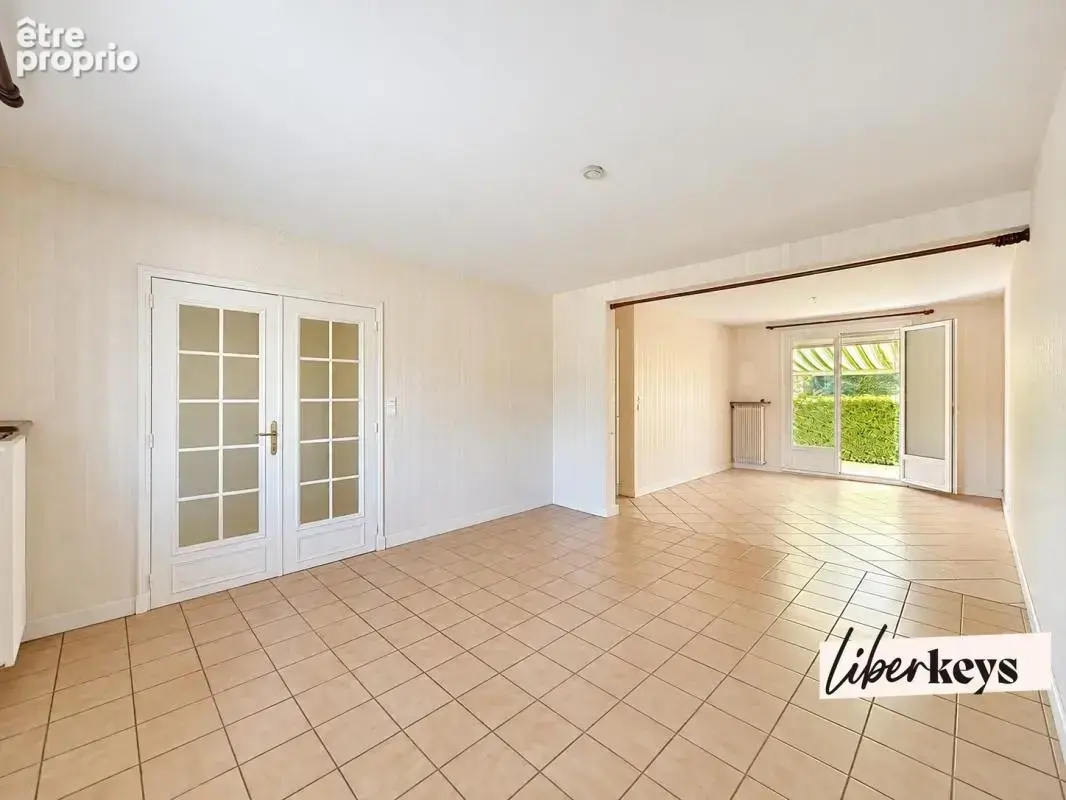 A vendre à saint-jean-de-la-ruelle (45140) – maison 5 pièces – 3 chambres – terrasse – sous-sol total - photo 5