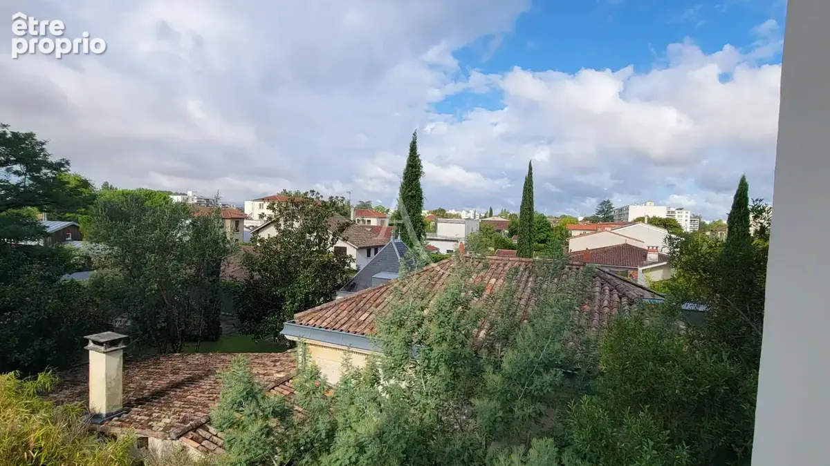 Appartement  4 pièces de 88 m2 avec balcons et box - photo 4