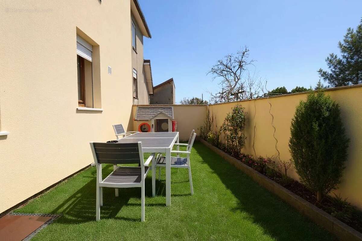 Appartement à AUMETZ