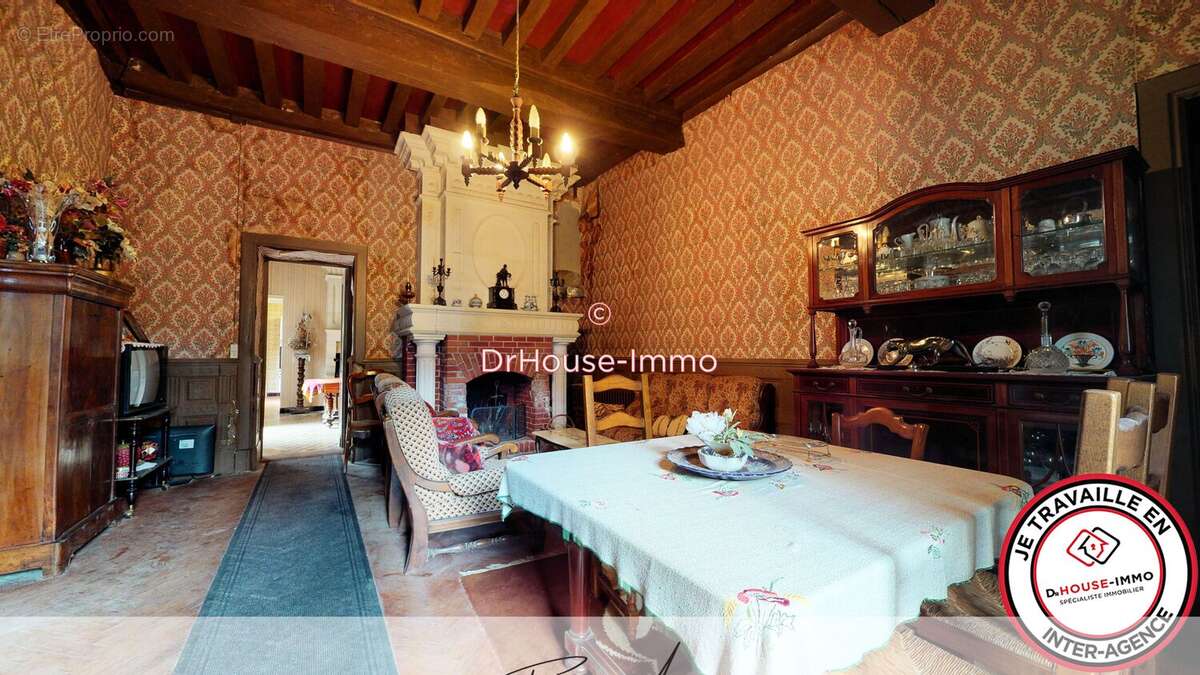 Maison 259 m² à Lugon-Et-L'ile-Du-Carnay  - photo 3