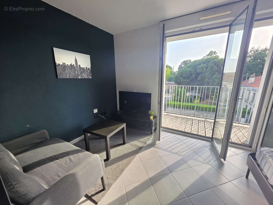 Appartement à BEGLES