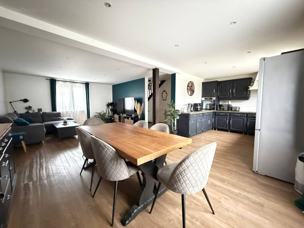 Maison à MITRY-MORY