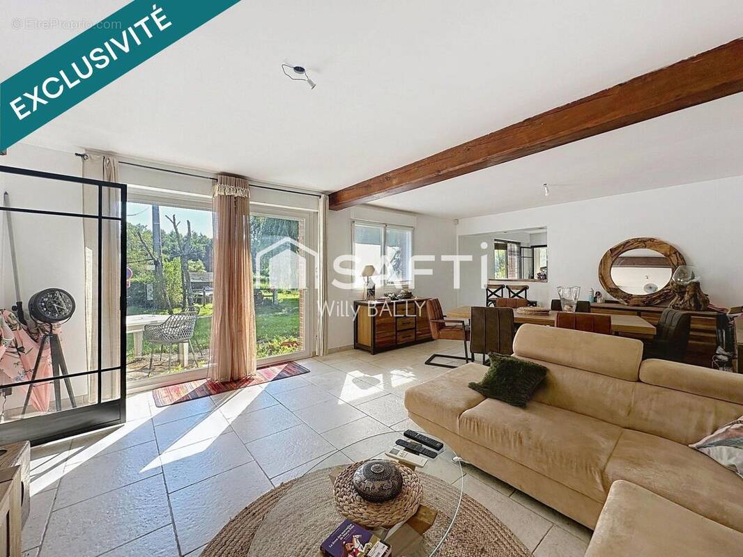 Photo 1 - Maison à MONTREUIL