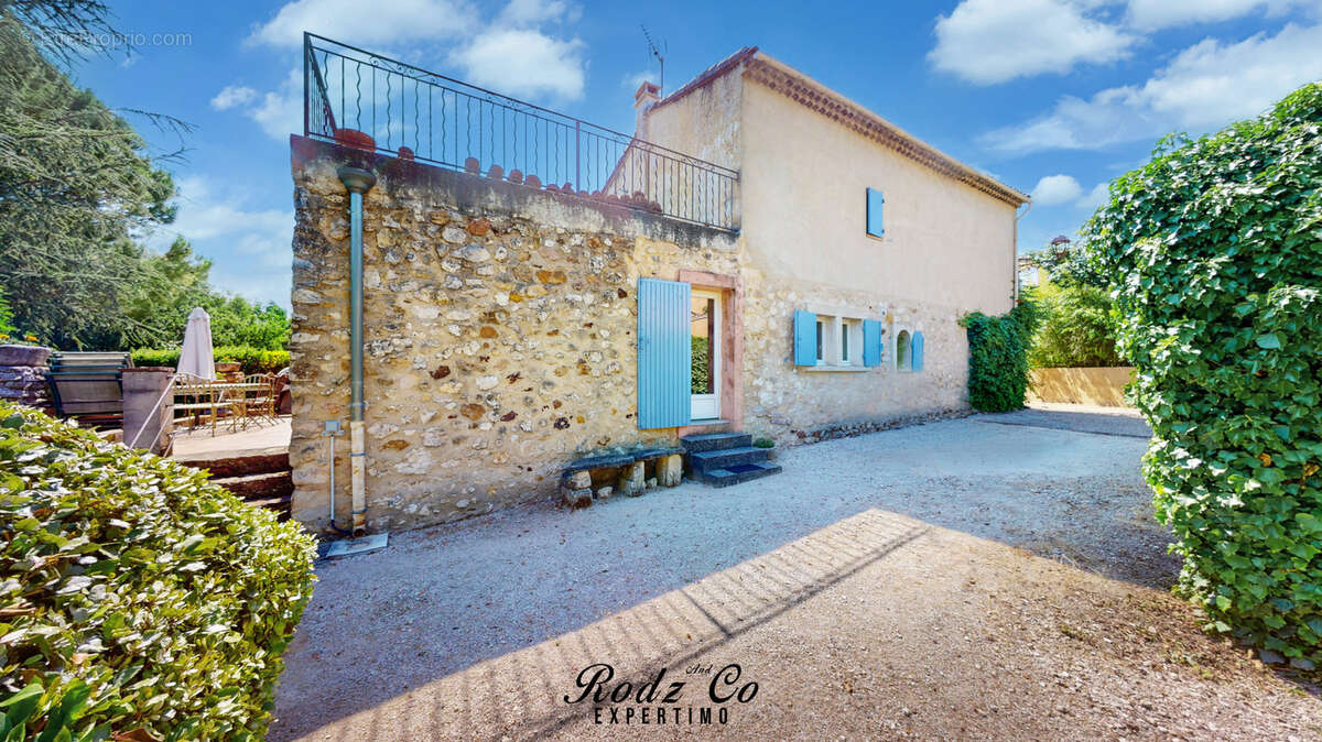 GARGAS   Hameau de Perrotet  L'authenticité provençale dans l'un des secteurs les plus prisés du Luberon - photo 8
