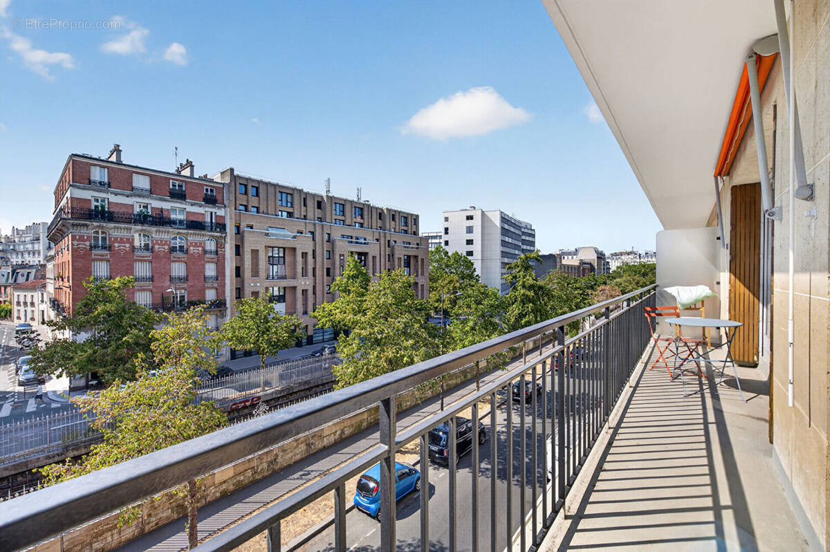 Appartement à PARIS-12E