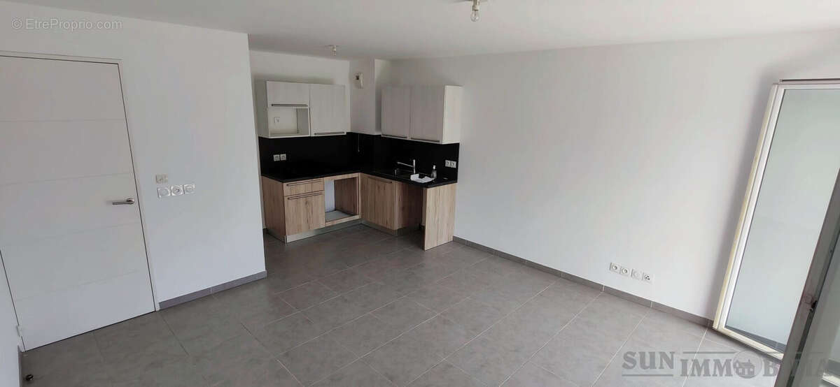 Appartement à LE ROURET