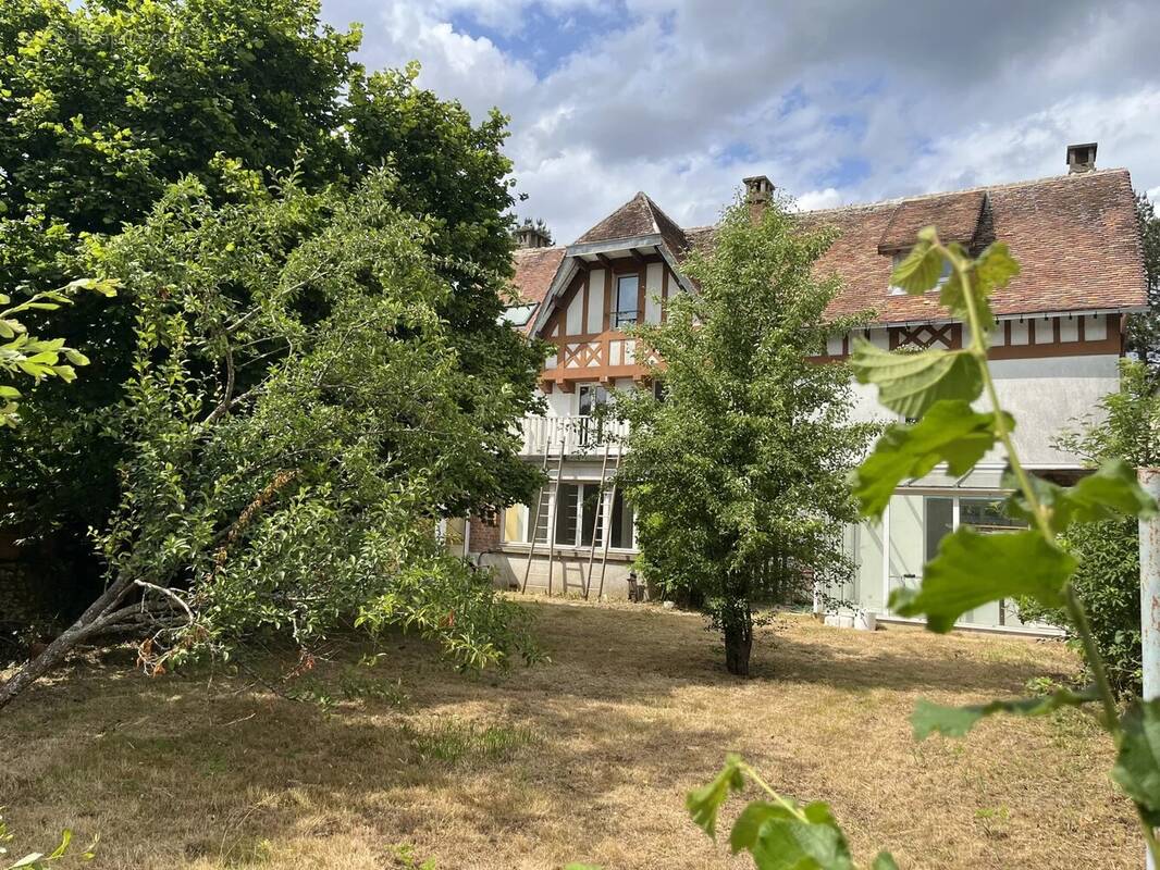 Maison à RAMBOUILLET