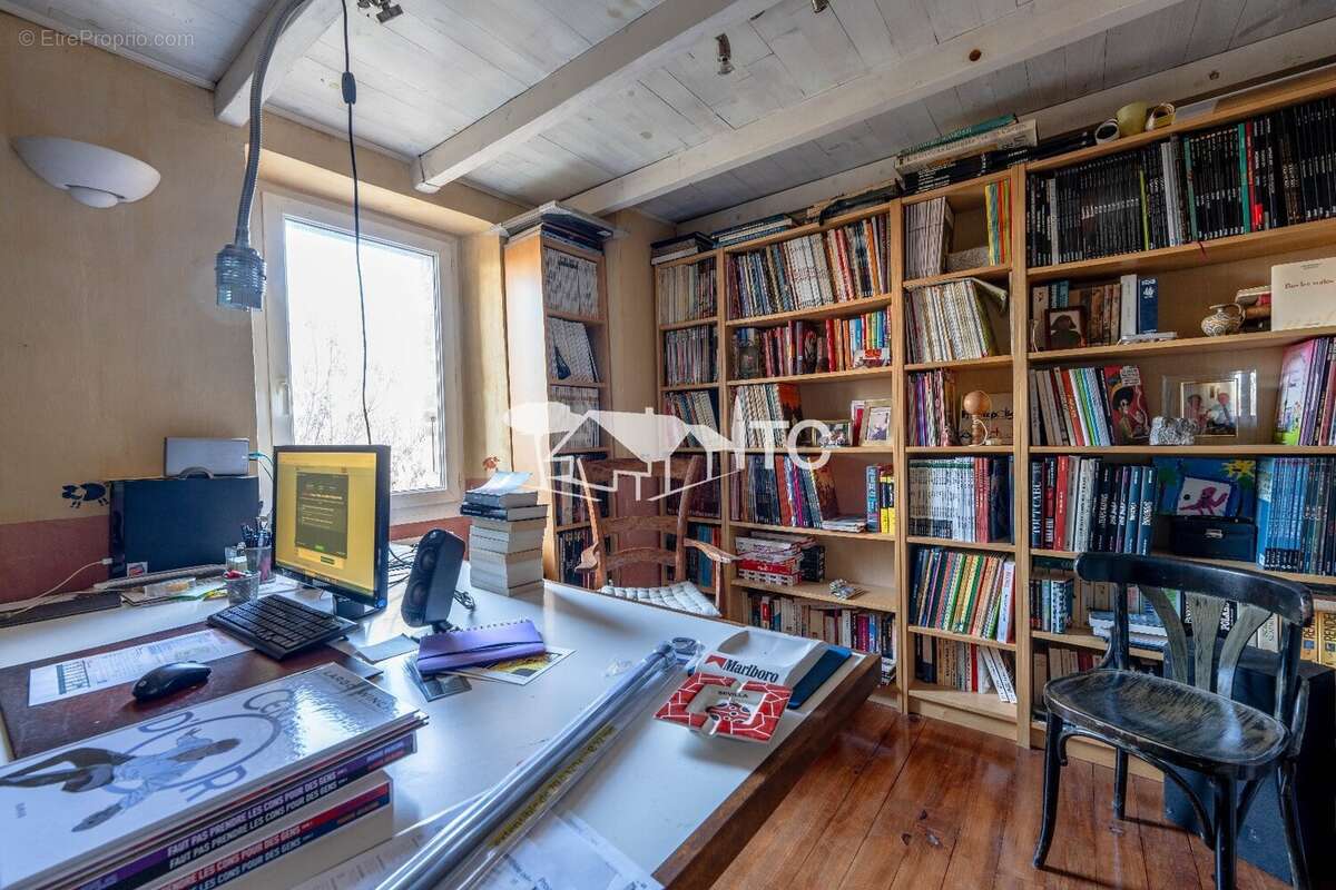 Maison à SAINT-PAUL-LE-JEUNE