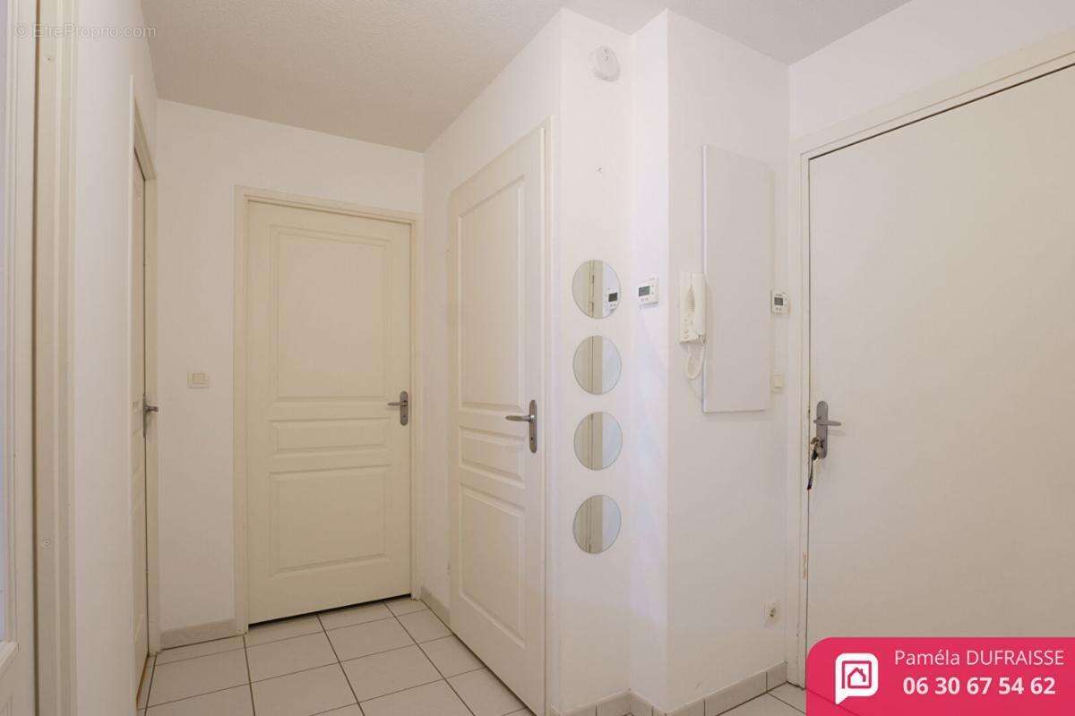 Appartement T2 de 39 m² au Golf de Seilh avec terrasse de 37 m² - photo 9