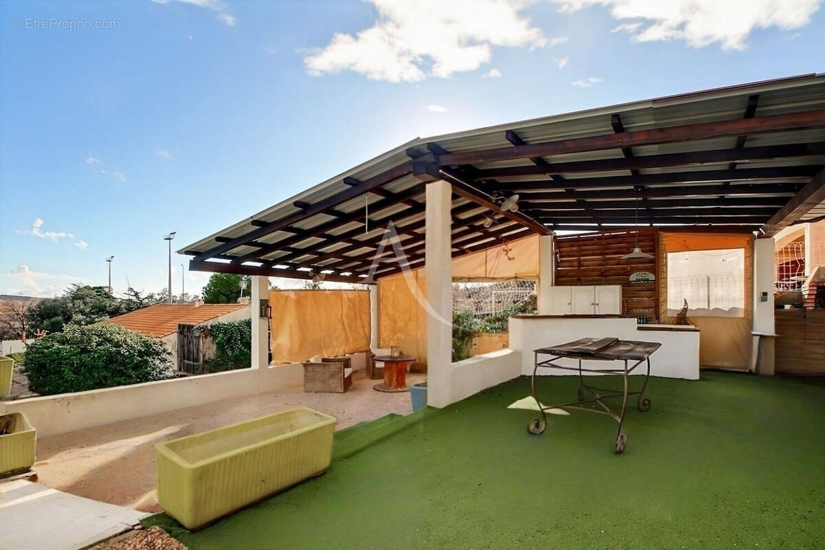 Maison à LA VALETTE-DU-VAR