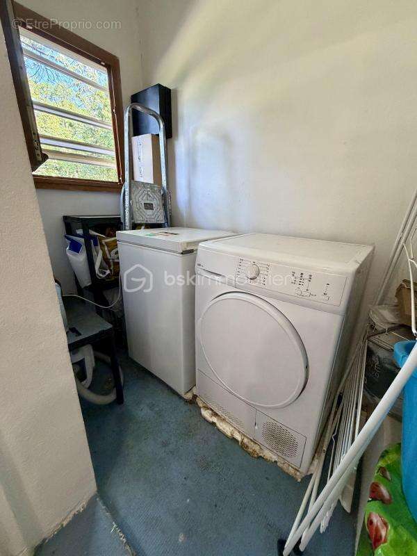 Appartement f4 76m2 + parking + cave - photo 9