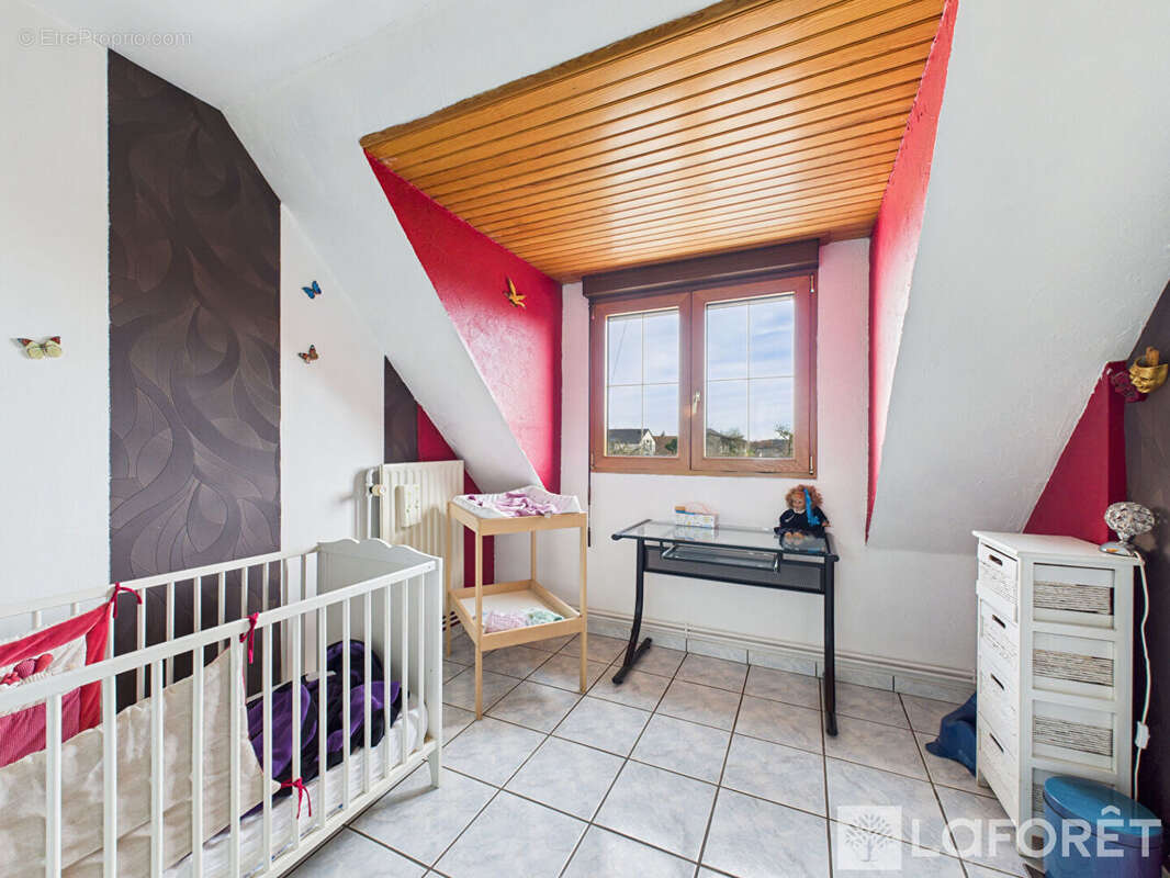 KINGERSHEIM maison jumelée 4 pièces avec jardin et garage - photo 11