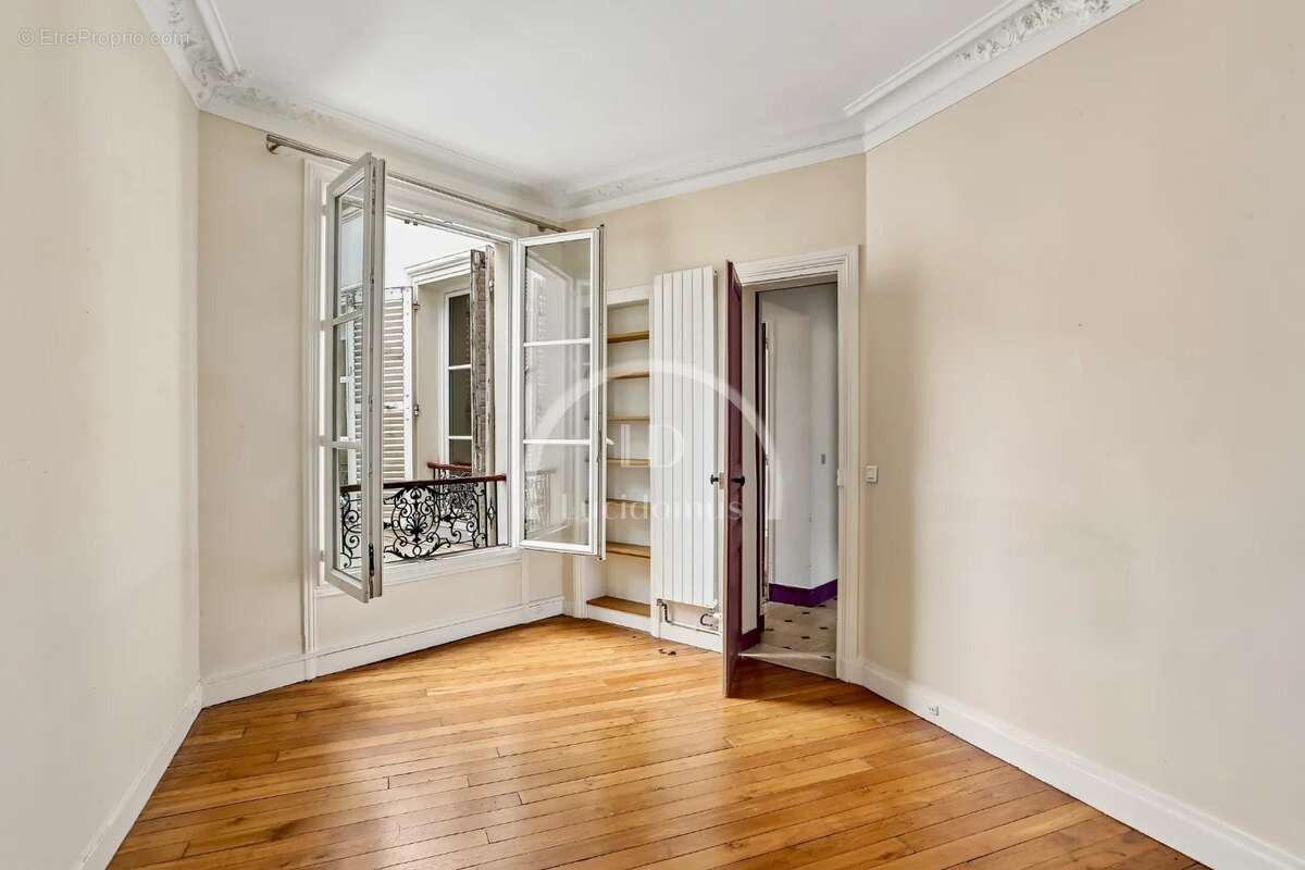 Appartement à PARIS-5E
