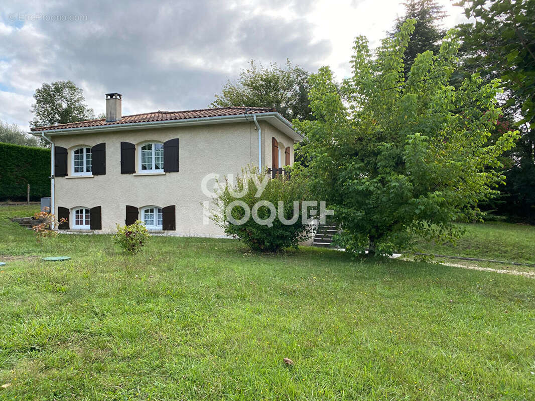 Maison à SAINT-DENIS-DE-PILE