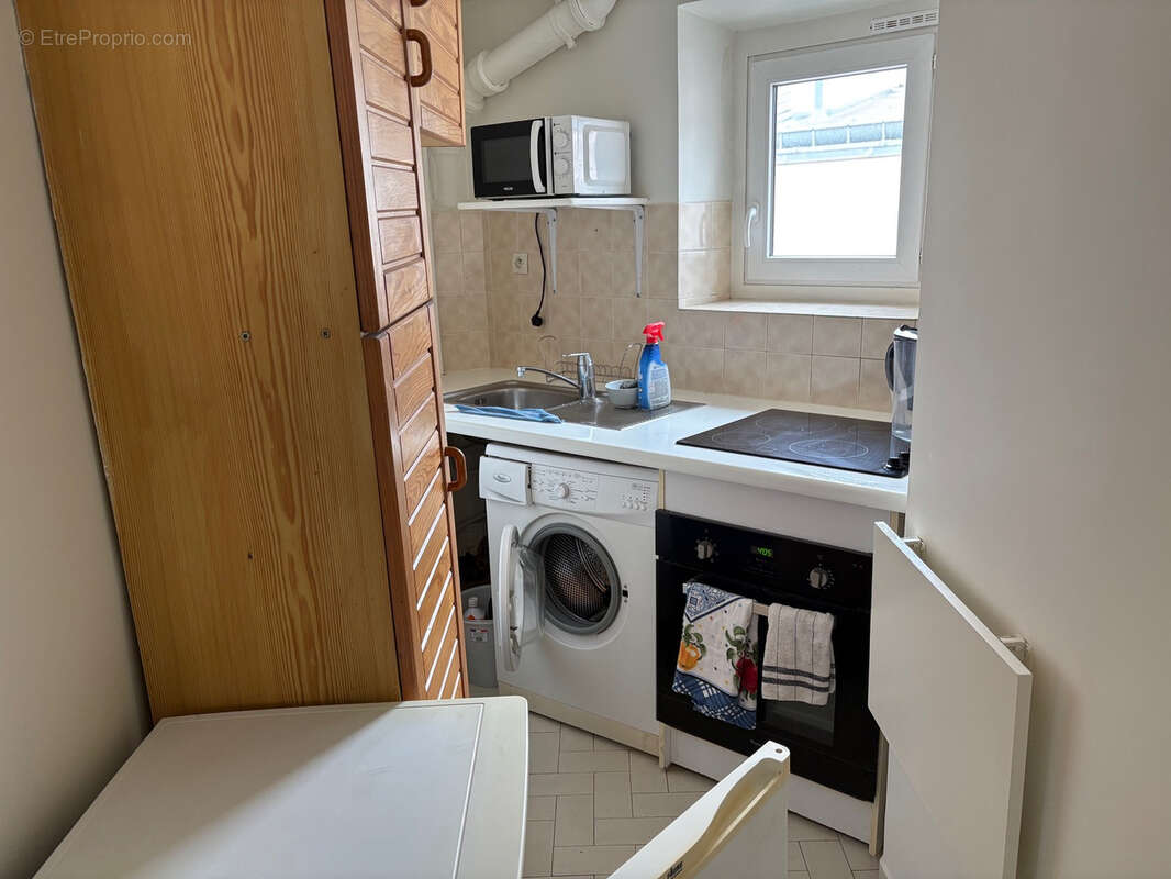 Appartement à PARIS-3E