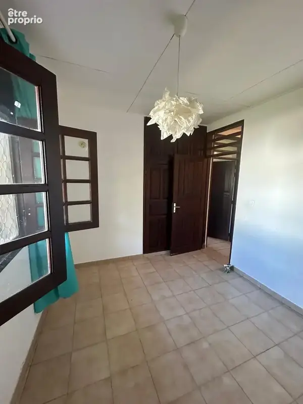 A vendre maison type f5 excellente situation - photo 18