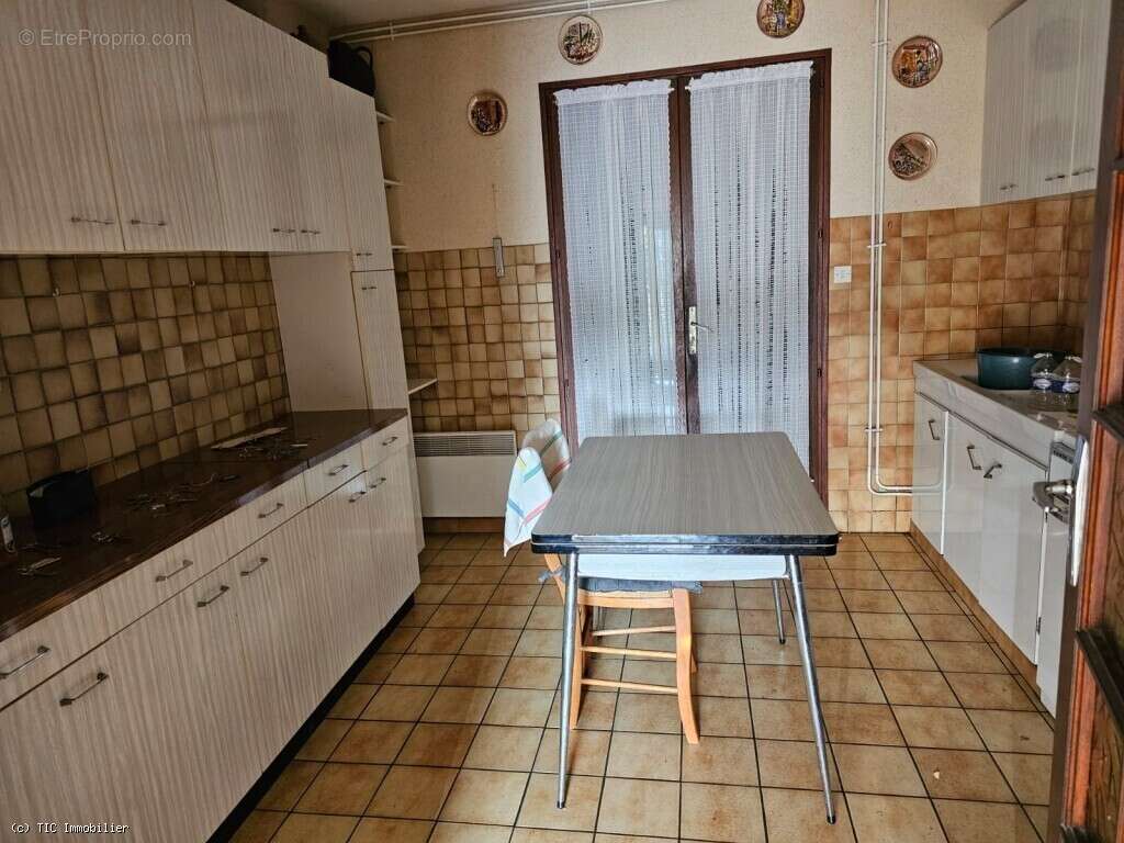 Maison à VERTEUIL-SUR-CHARENTE