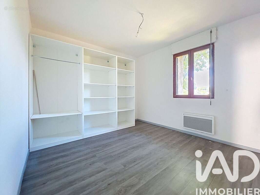 Photo 9 - Appartement à UCHAUD