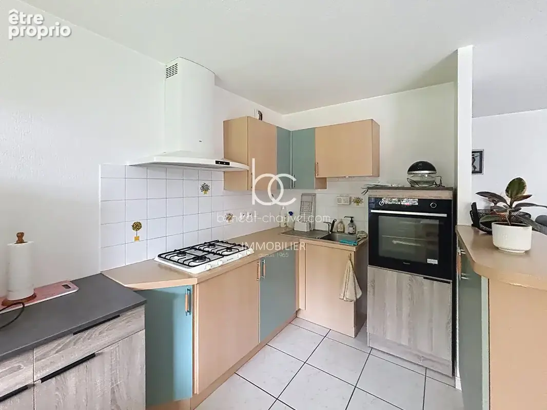 Vannes Le Bondon - T3 de 71 m² avec Jardin Privatif , Garage et Parking - photo 4