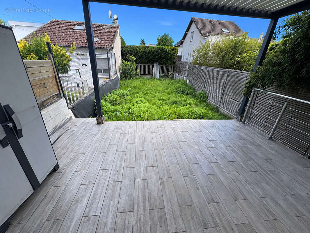 Maison à VITRY-SUR-SEINE