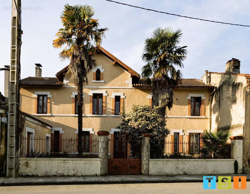 Maison à DAUMAZAN-SUR-ARIZE