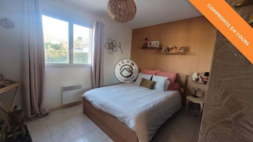 Maison à SAINT-PIERRE-DU-MONT