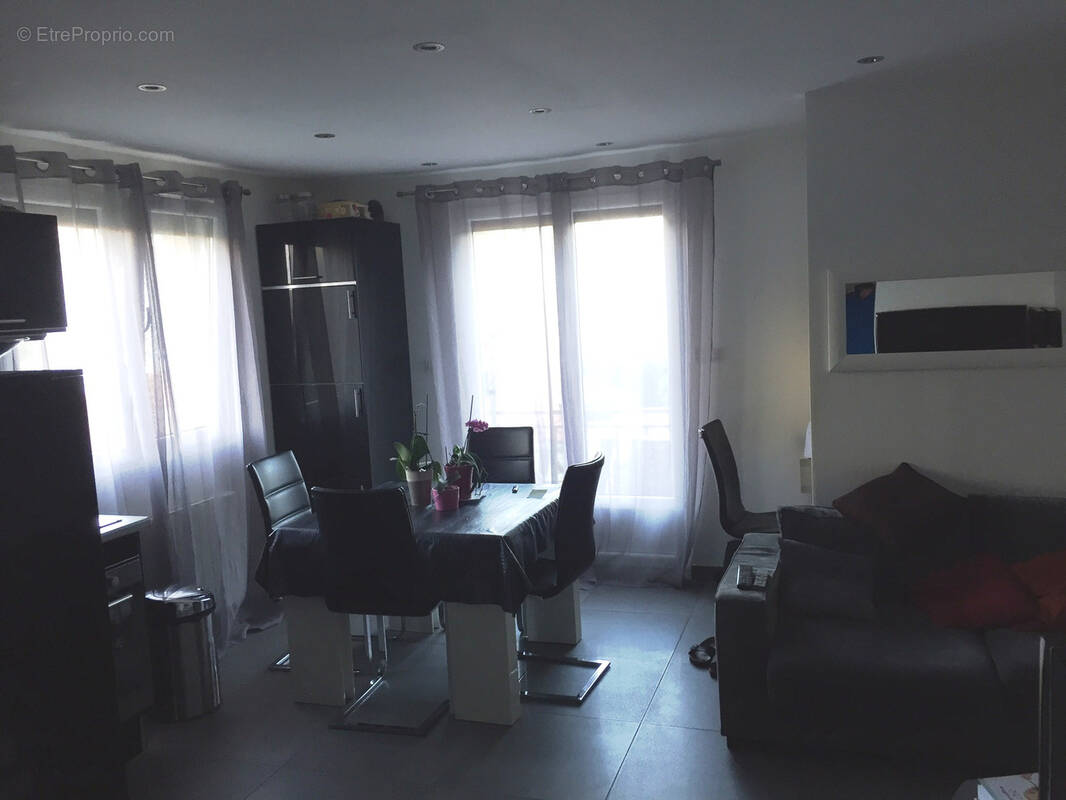 Appartement à SASSENAGE