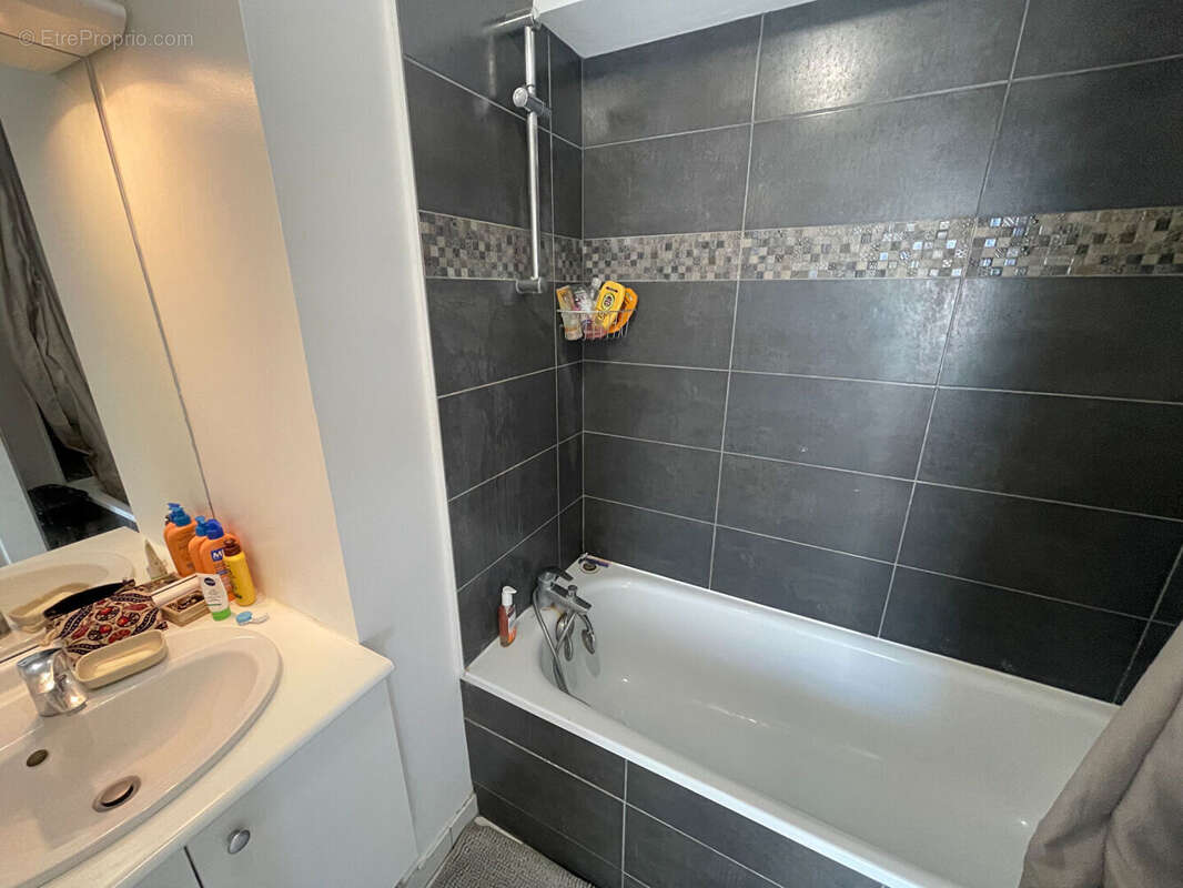 Appartement à SAINT-SEBASTIEN-SUR-LOIRE