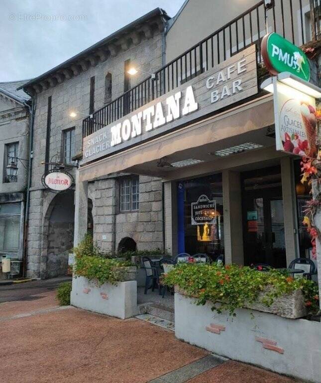 Appartement à CHATEAU-CHINON(VILLE)