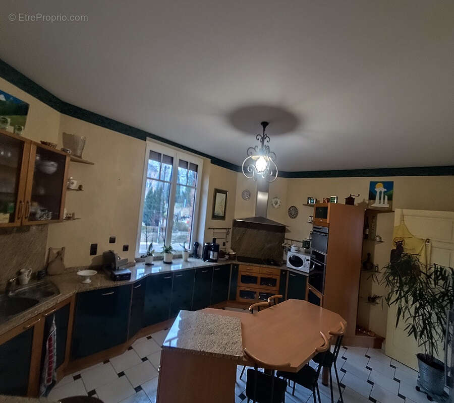 Maison à LAMARCHE-SUR-SAONE