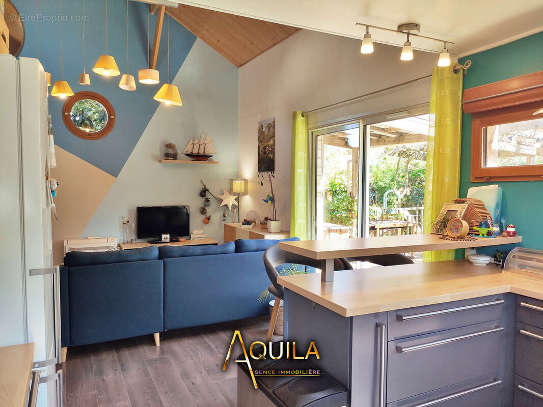 Maison à MAUREILHAN