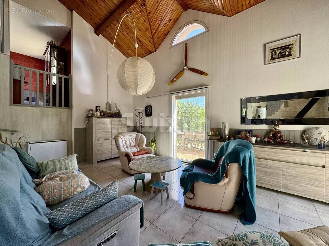 Maison à CHATILLON-SUR-CHALARONNE