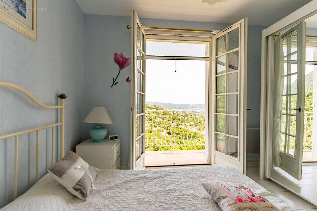 Maison à CAVALAIRE-SUR-MER