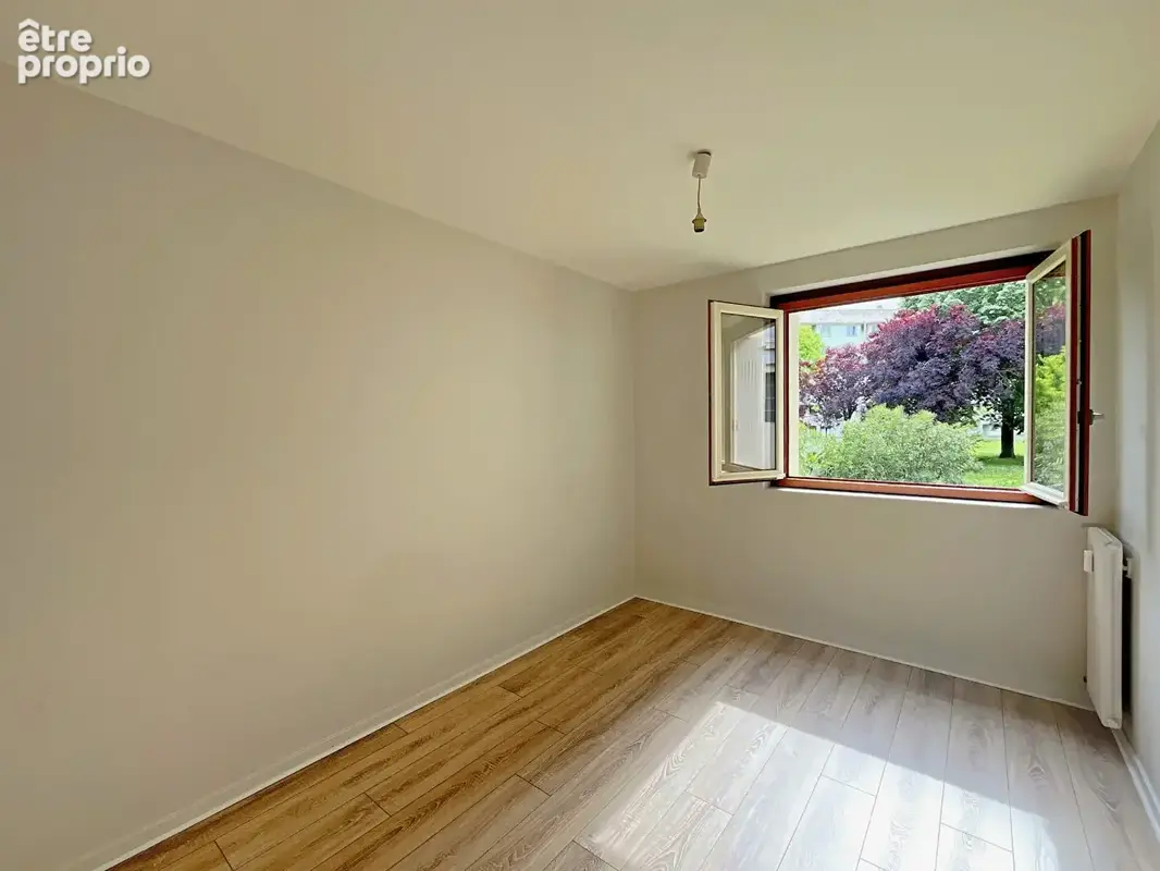 TOULOUSE - Canal du Midi Appartement T4 - 70 m² avec balcons, cave et place de parking sécurisée - photo 9