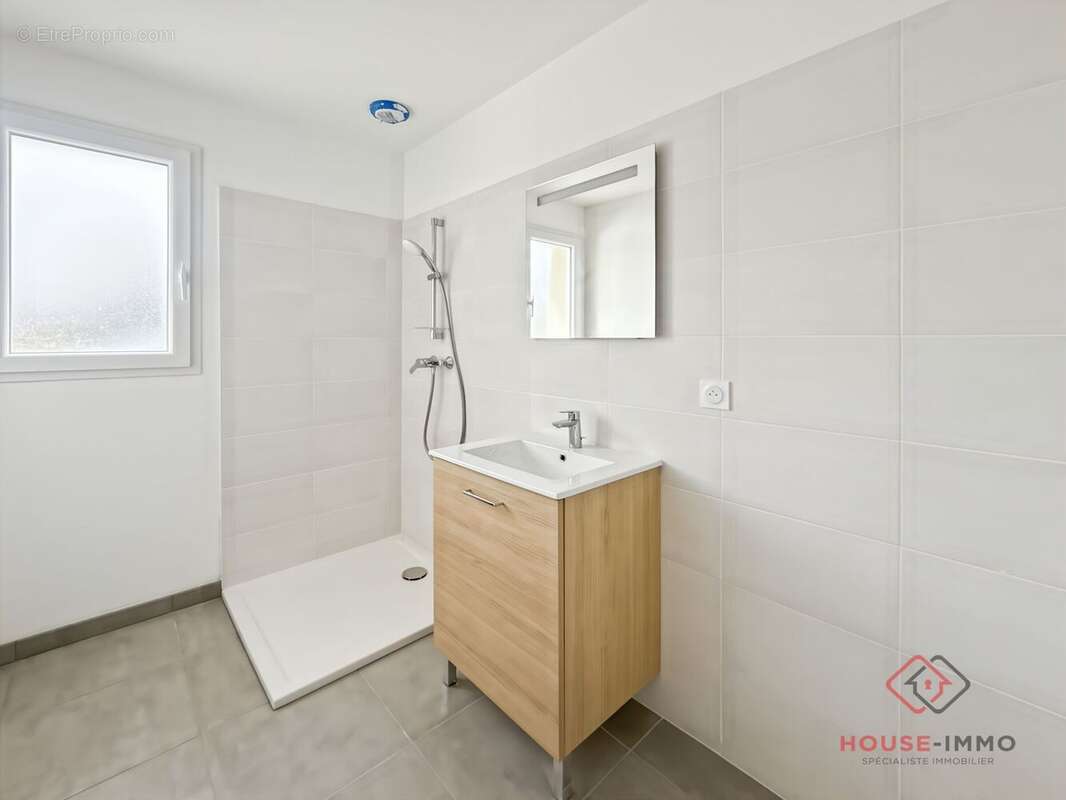 Maison à VIELLE-SAINT-GIRONS