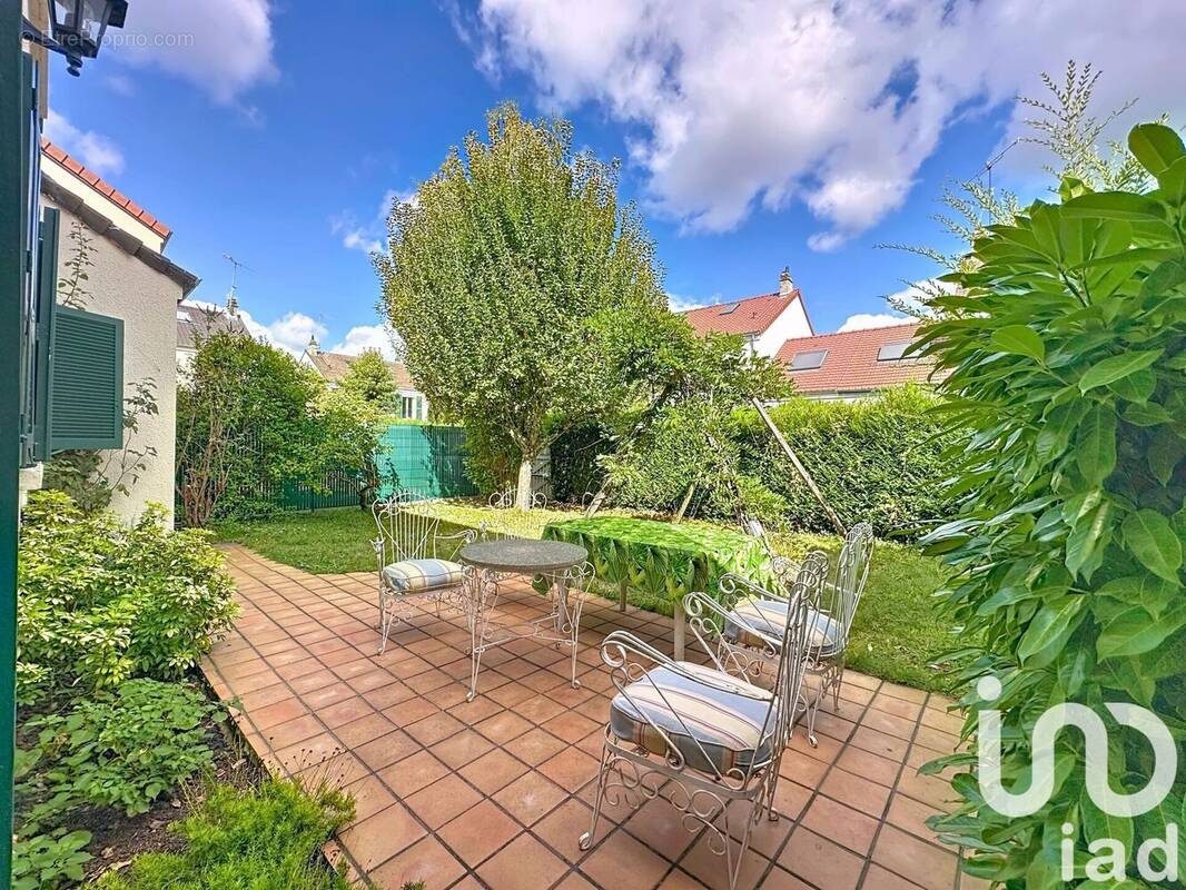 Photo 1 - Maison à RAMBOUILLET