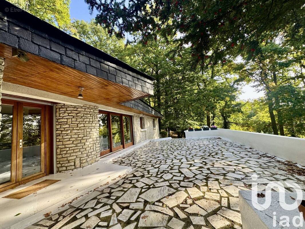 Photo 1 - Maison à GIF-SUR-YVETTE