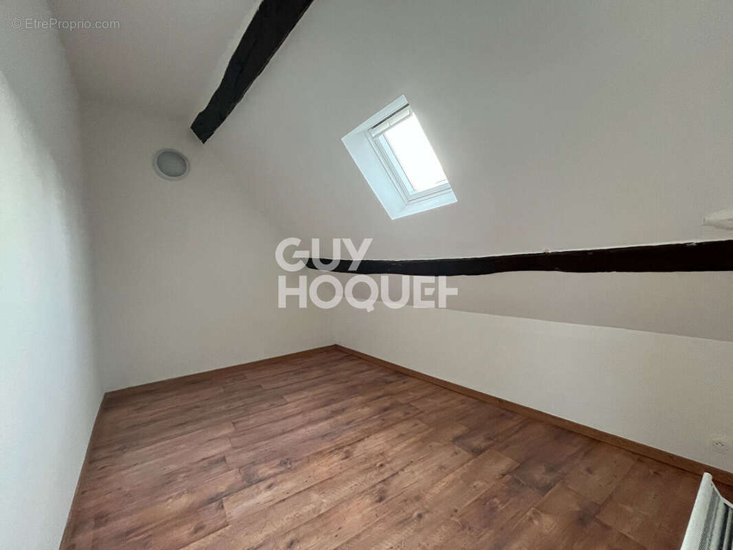 Appartement à MILLY-LA-FORET