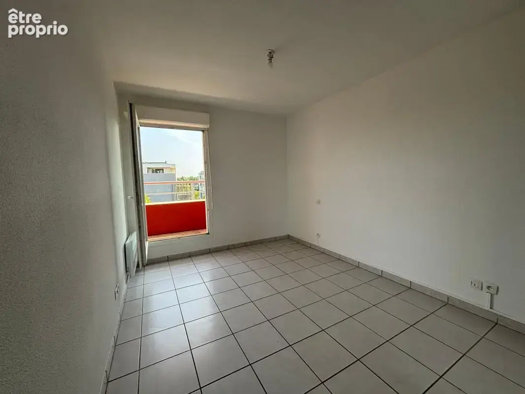 Pau: Appartement d'exception à vendre en dernier étage— Vue panoramique Pyrénées, terrasse 20 m² et piscine dans la résidence - photo 6
