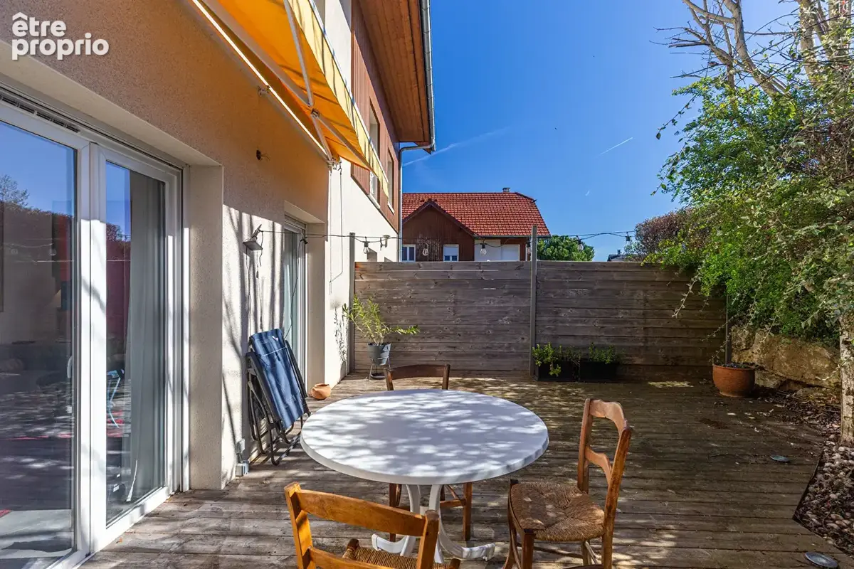 Agence immobiliere laforet - exclusivite - "filao" - la-balme-de-sillingy - maison jumelee de 82,74 m² - terrasse - garage - pla - photo 3