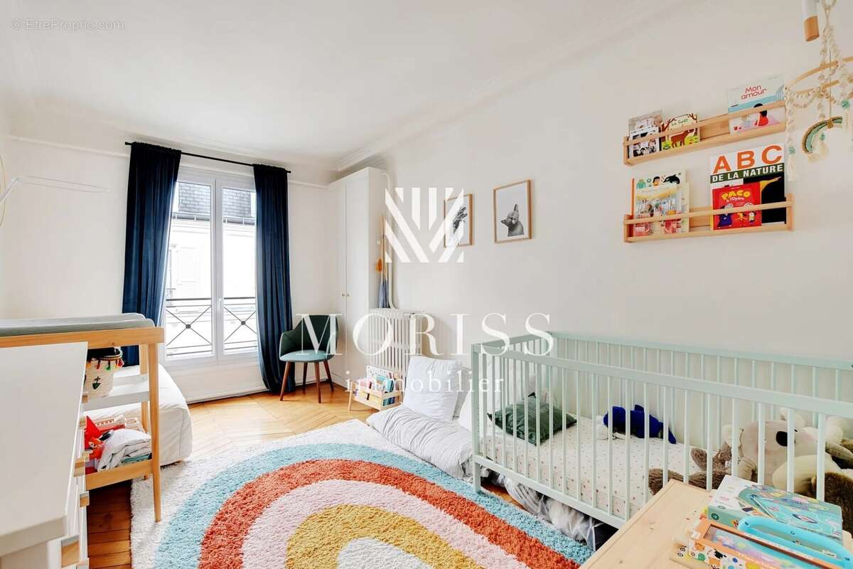 Appartement à PARIS-9E
