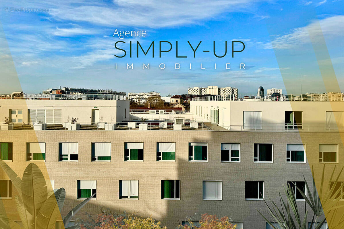 Appartement à PARIS-14E