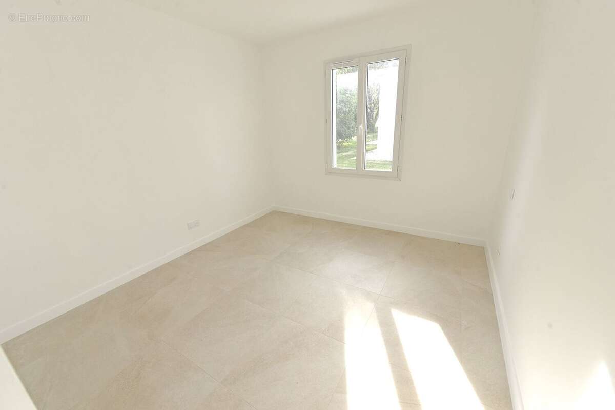 Maison à MESCHERS-SUR-GIRONDE