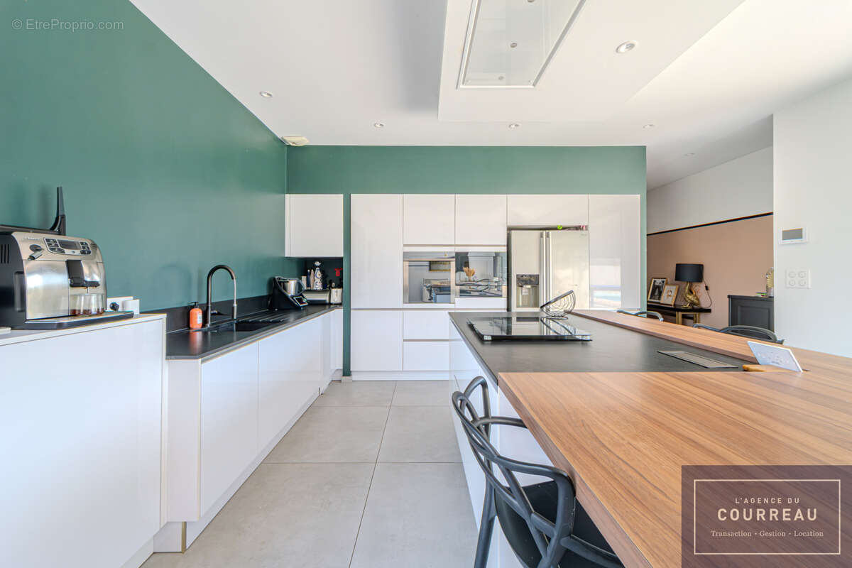 Villa F5 de 178,04 m2 avec piscine et garage sur 1003 m2 de parcelle - photo 5