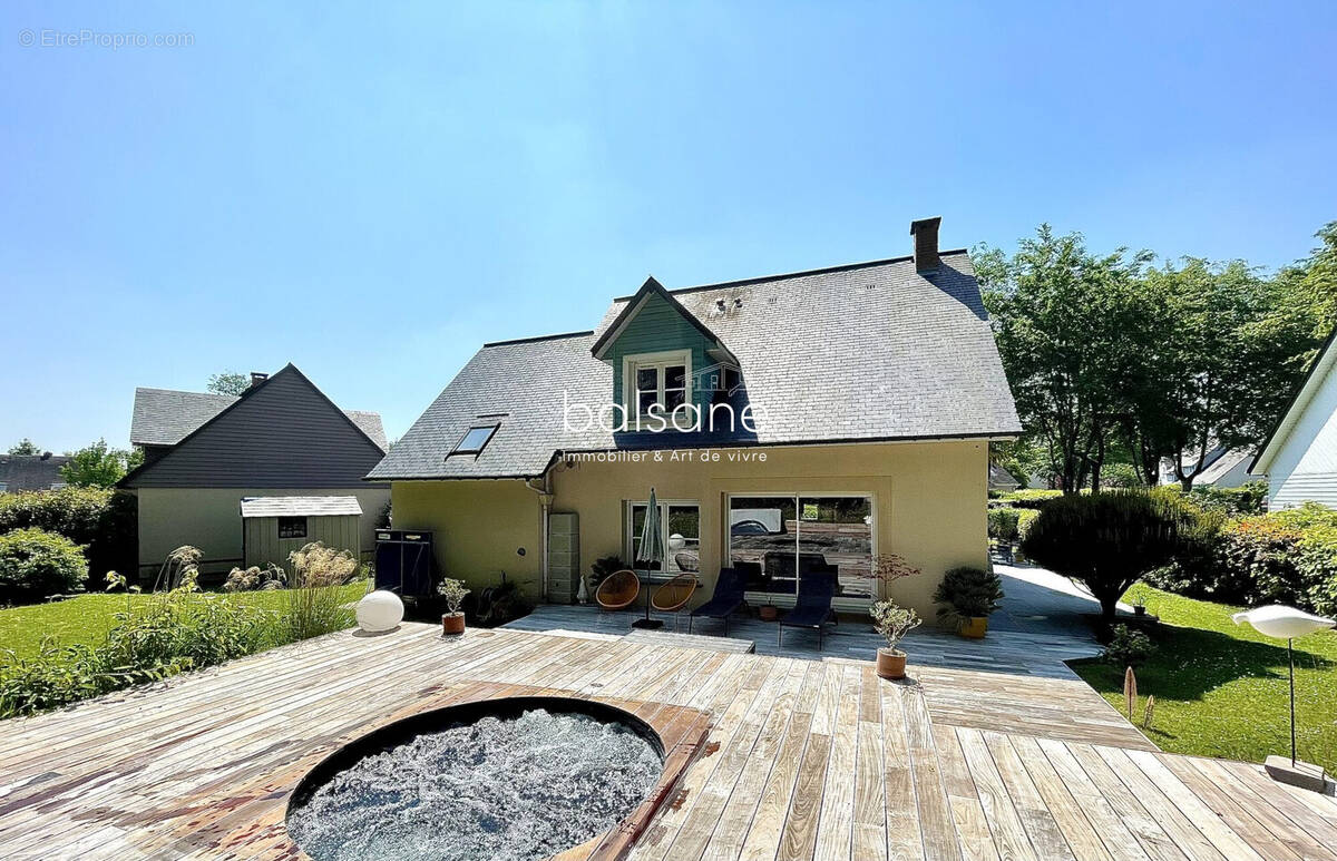 Maison à BOIS-GUILLAUME