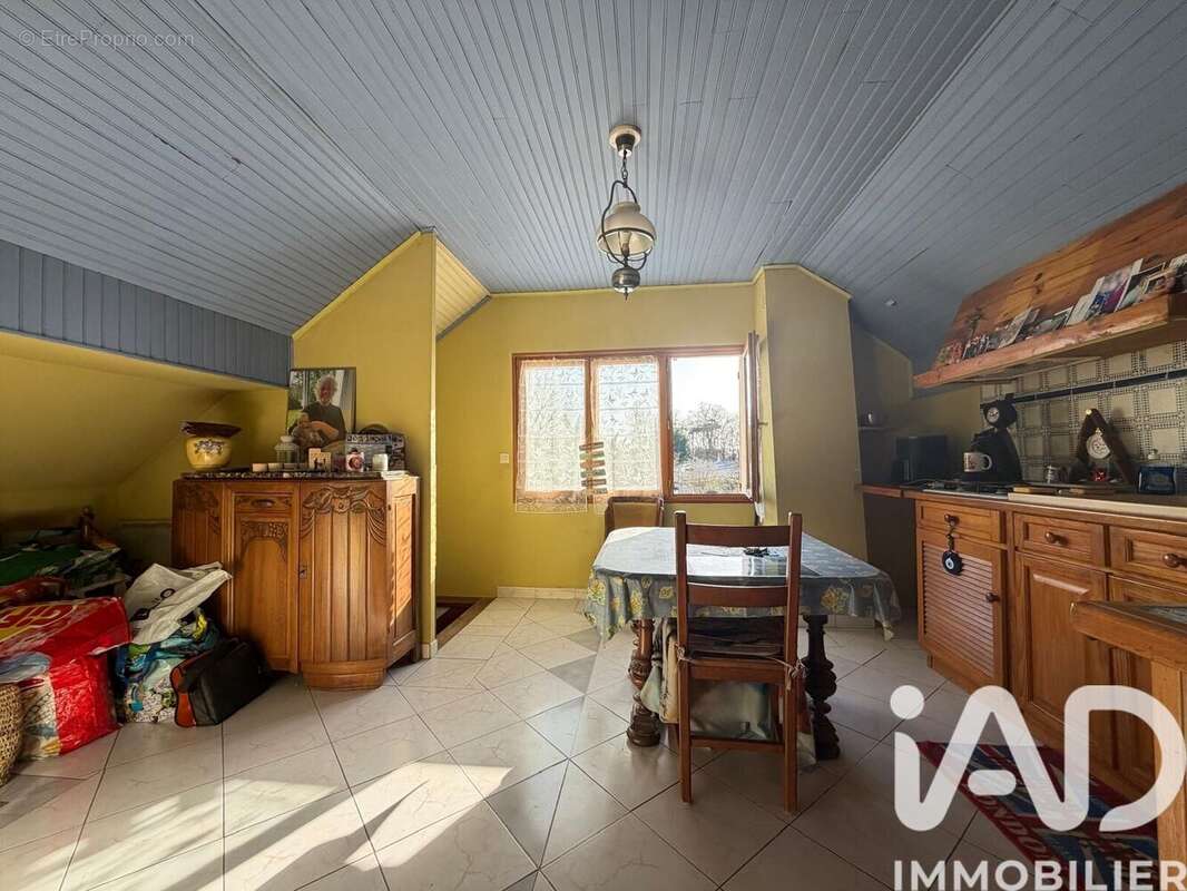 Photo 3 - Appartement à MENNECY