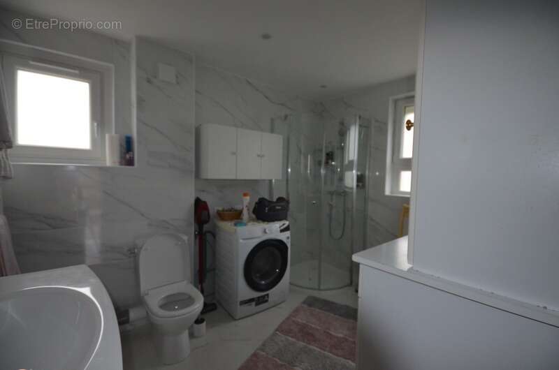 Maison à MONTMIRAIL