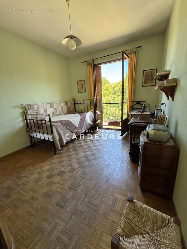 Vente appartement de type 5 avec terrasse, ascenseur et garage, Aix en Provence, centre ville à pied. - photo 19